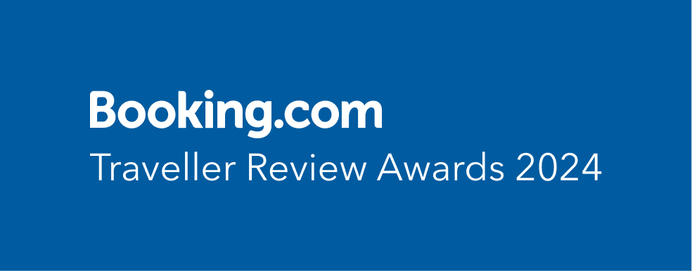 Illustration of the Booking Traveler Review Award for the year 2024.